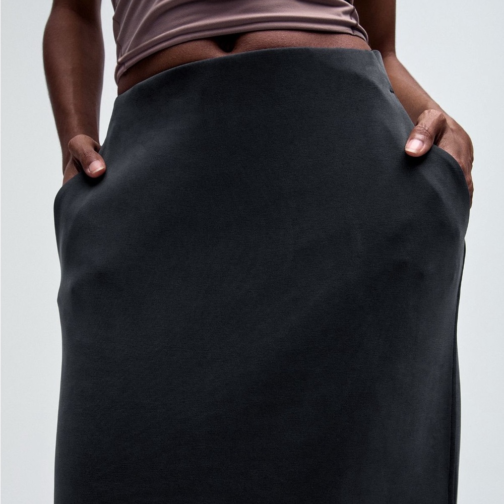 Lululemon Midi Skirt - Picture 3 of 6